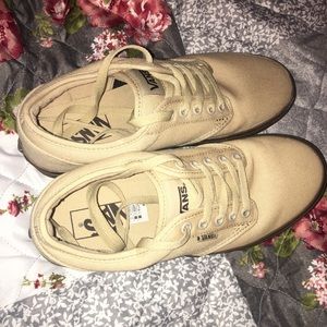 Beige/Brown Men’s vans